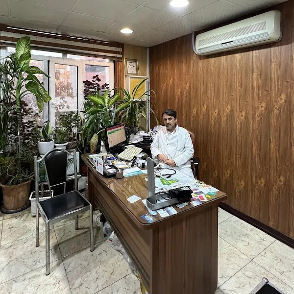 دکتر مهدی محمدلو پزشک زیبایی