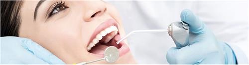 دکتر مسعود گیلانی نژاد دندانپزشک